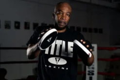 TITLE GEL Tech Punch Mitts 2.0 -Boxing Equipment Store gtpm2 bk