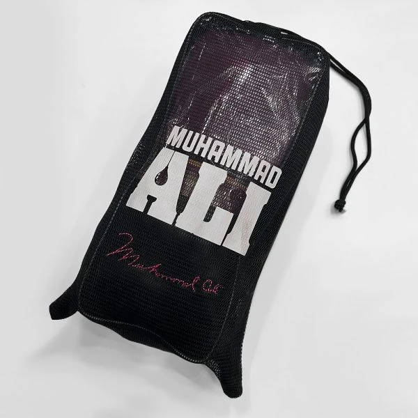 TITLE ALI Limited Edition Sparring Gloves 2 TITLE ALI Limited Edition Sparring Gloves - Image 2